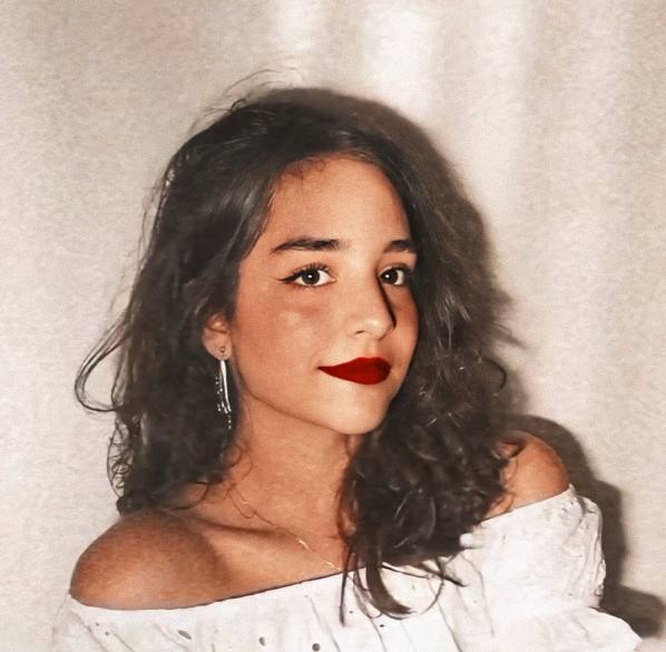 Foto de perfil de Giovana Sá - Diretora