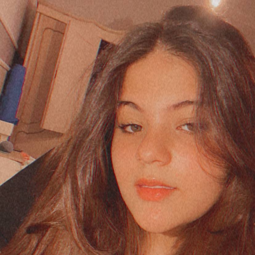 Foto de perfil de Laura Vitória Soares - Jornalista