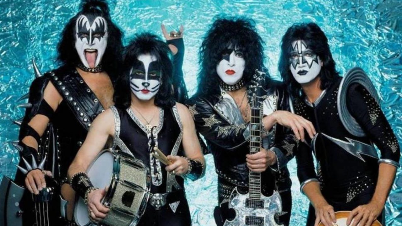 Kiss: End Of The Road Tour - Folha Única