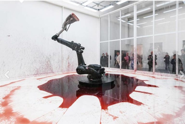Como as obras de arte “Can´t help myself” e “Dear” causaram impacto na