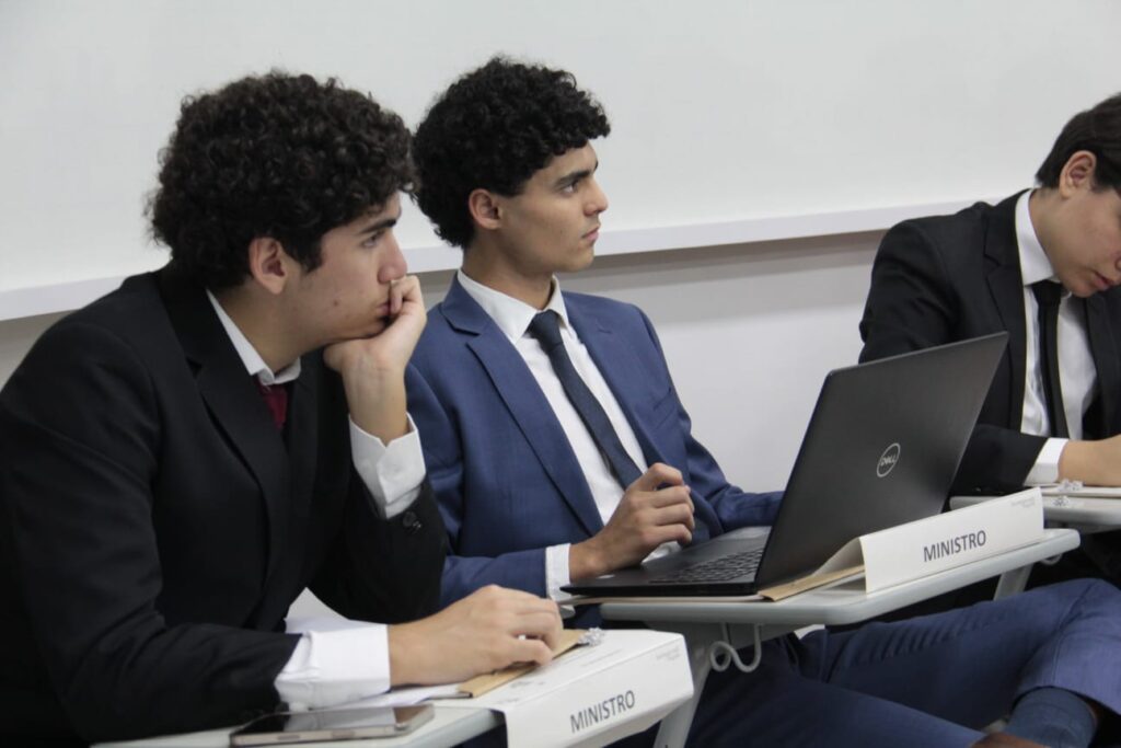 A verdadeira origem de dinheiro de Fernando Pimentel e a quebra do sigilo bancário